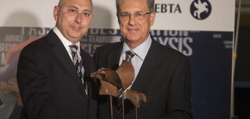 Premio a Siemens